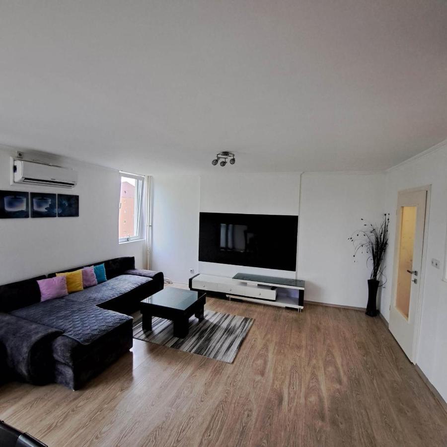 Jove Apartments บิโตลา ภายนอก รูปภาพ