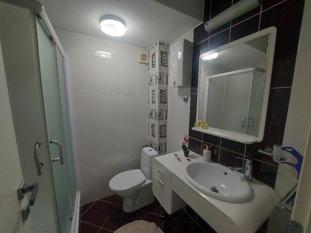 Jove Apartments บิโตลา ภายนอก รูปภาพ